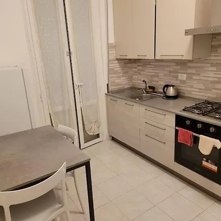 Bilocale In Centro Apartment